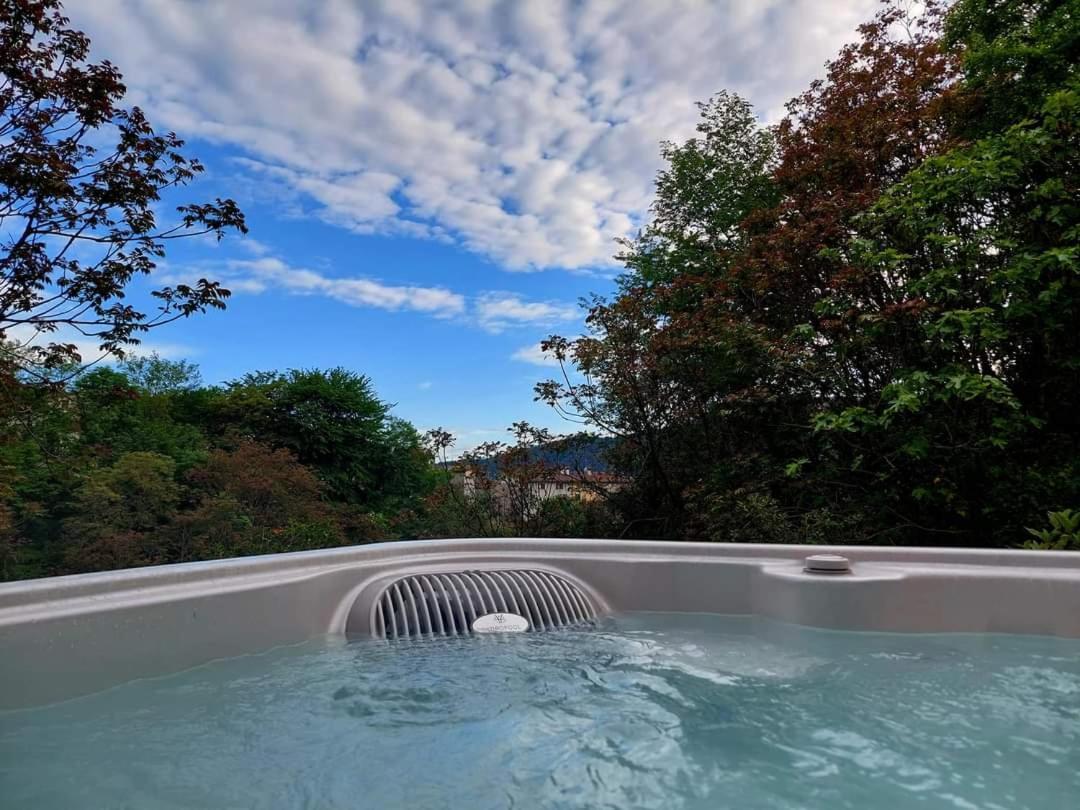 La Casa Rosa Di Segusino With Spa Jacuzzi In Garden Sequsino Exteriör bild